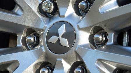 2015 Mitsubishi L200 Series 5