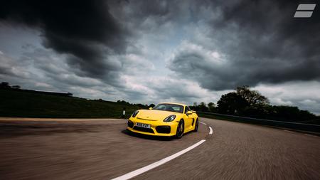 2015 Porsche Cayman GT4
