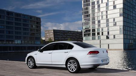 2015 VW Passat GTE hybrid