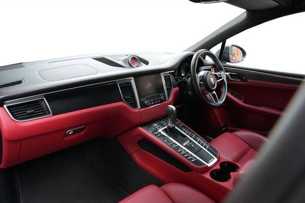 Porsche Macan GTS red interior passenger seat