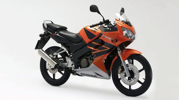 Honda CBR125R