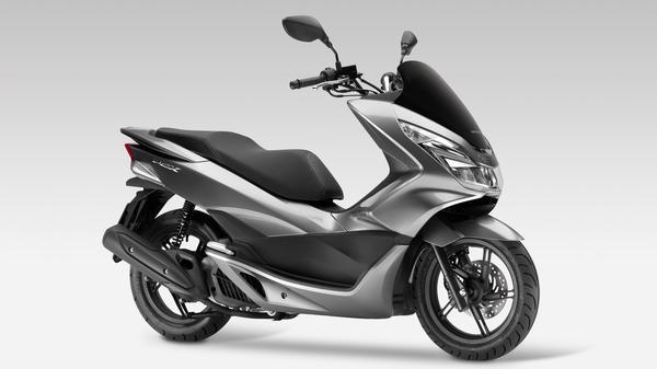 The best 125cc scooters - Honda PCX125
