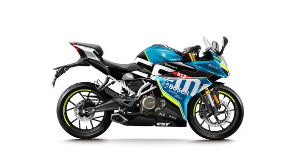 Top 5 sports bikes for under £5K: CF Moto 300SR