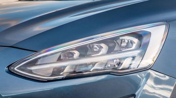 Ford Focus headlight