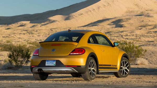 2016 Volkswagen Beetle Dune