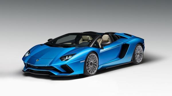 Lamborghini Aventador