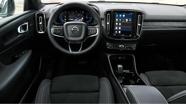 Volvo c40 interior