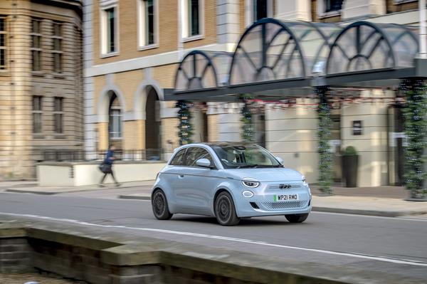 Light blue electric Fiat 500