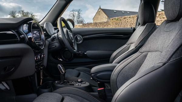 Mini Electric interior