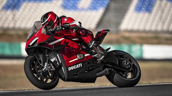 Ducati Superleggera 