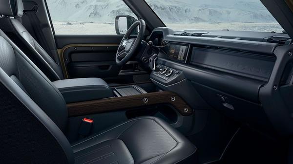 New Land Rover Defender 2019  interior