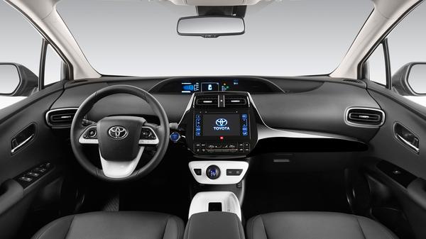 New 2016 Toyota Prius revealed