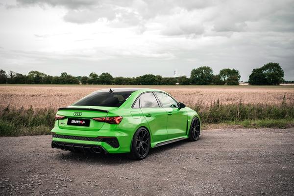 Green Audi RS3
