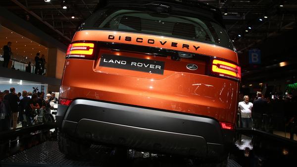 Land Rover Discovery Paris Motor Show 2016