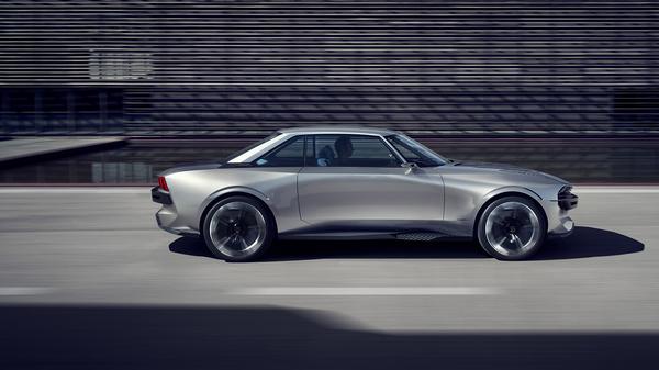  Peugeot lleva el concept car eléctrico y autónomo e-Legend al Salón del Automóvil de París