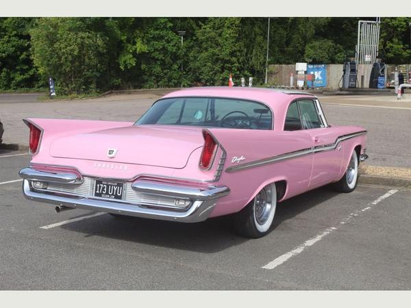Pink Chrysler Windsor 1952 rear