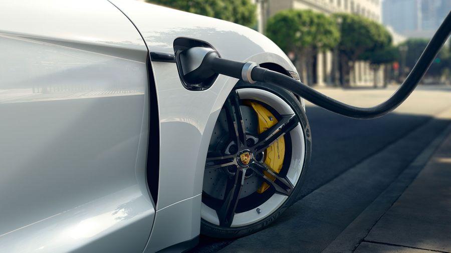 Porsche Taycan Porsche Taycan electric car