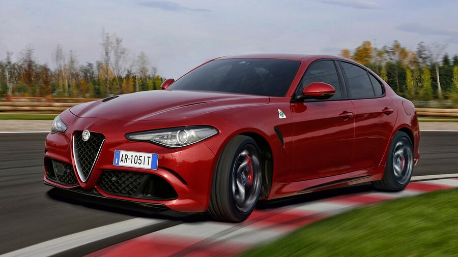 Alfa Romeo Giulia Quadrifoglio To Cost From 59 000 Auto Trader UK