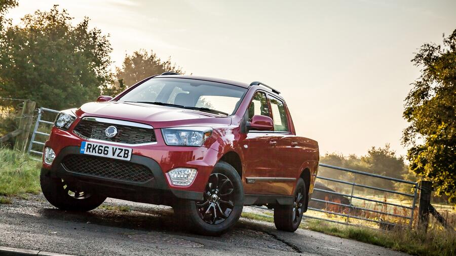 2016 SsangYong Musso first drive review | Auto Trader UK