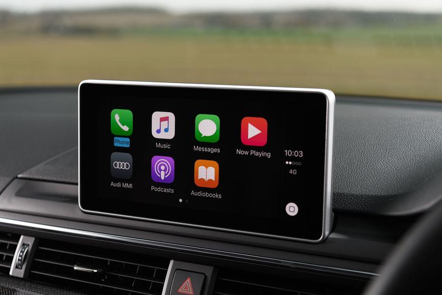 Cars with Apple CarPlay | Auto Trader UK