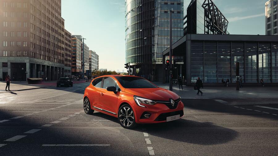 Coming soon 2019 Renault Clio Auto Trader UK