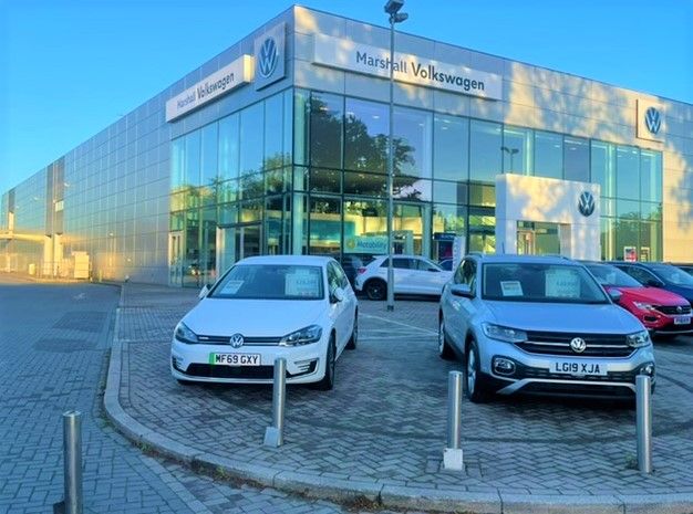 Marshall Volkswagen Gatwick | Car dealership in Gatwick | AutoTrader