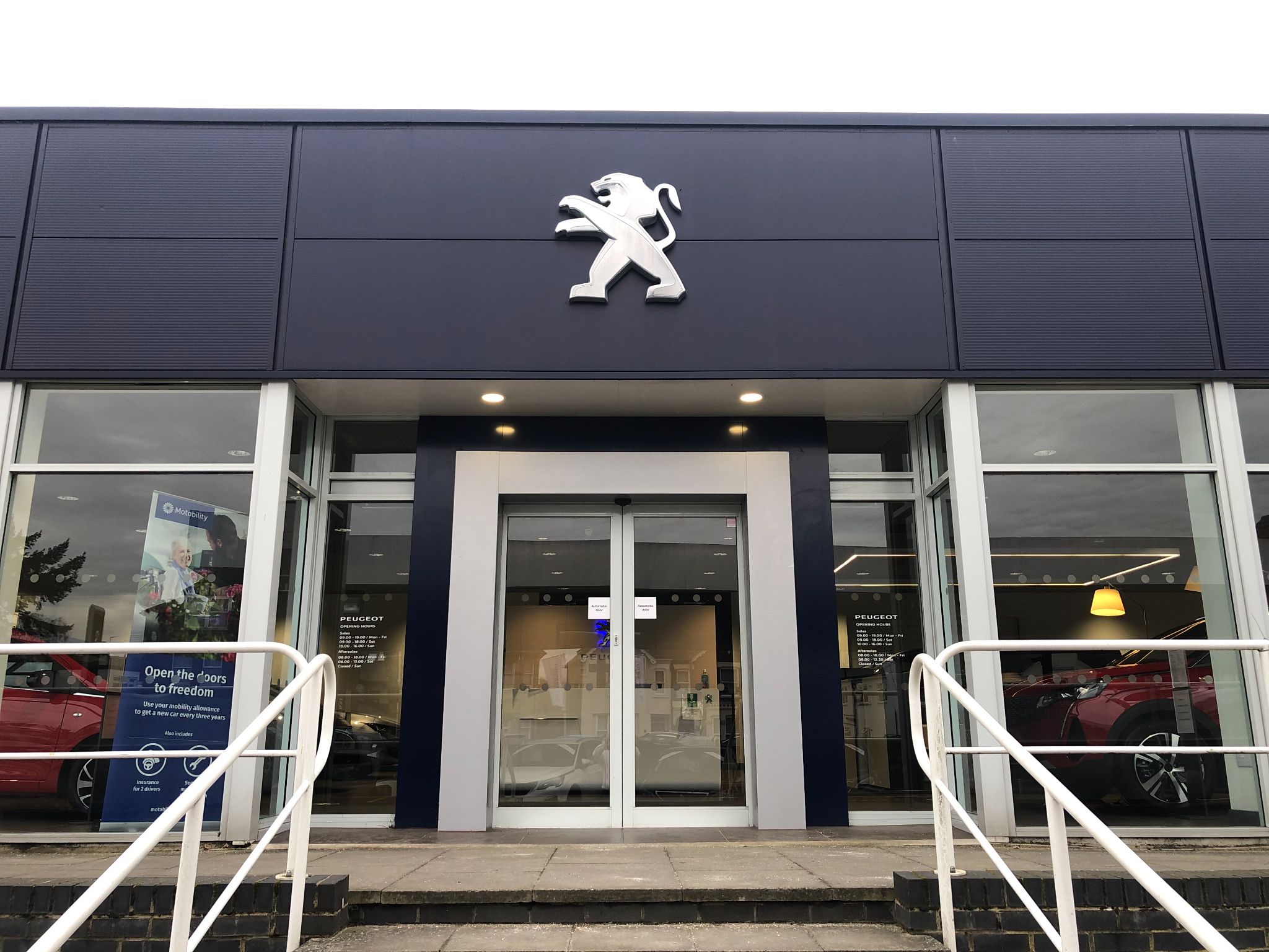 Wj King Peugeot Sidcup Car Dealership In Sidcup Autotrader Wj King Peugeot Sidcup Car Dealership In Sidcup Autotrader