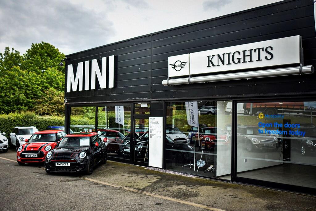 Lookers MINI Stafford Car dealership in Stafford AutoTrader