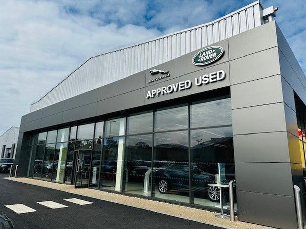 Sytner Land Rover Maidstone | Car dealership in Aylesford | Autotrader