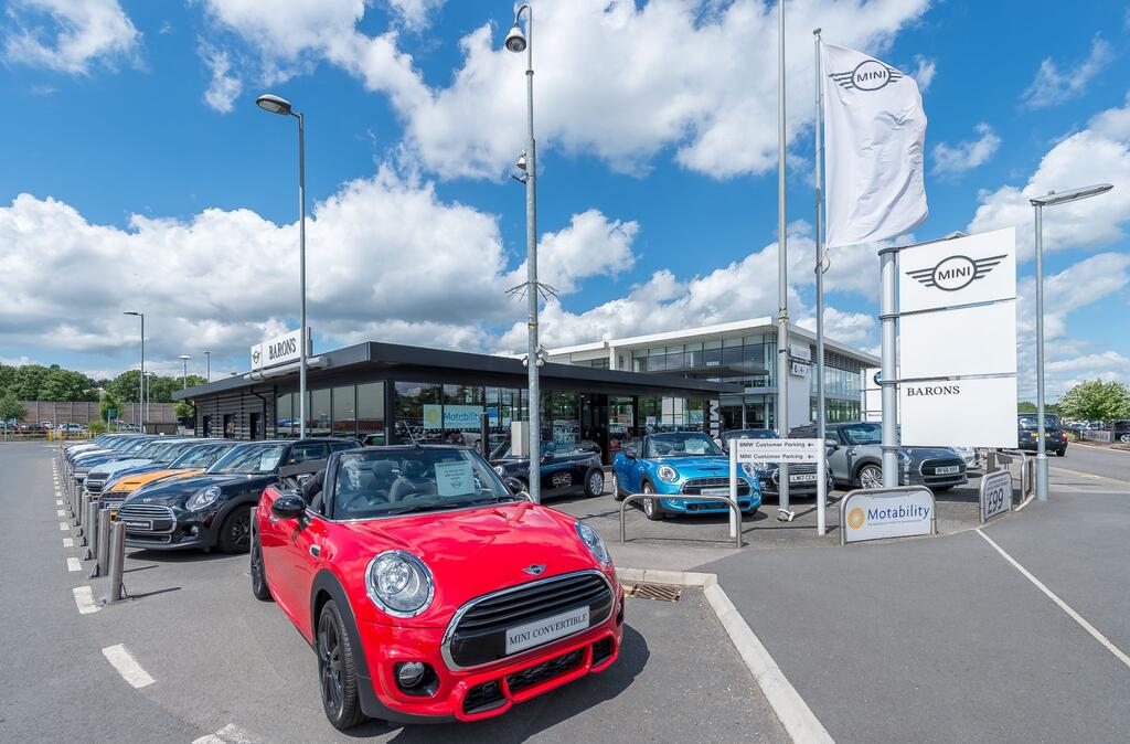 Group 1 Borehamwood MINI Car dealership in Borehamwood AutoTrader