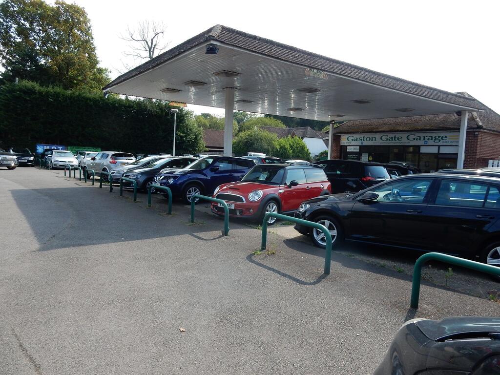 Gaston Gate Garage Car dealership in Cranleigh AutoTrader