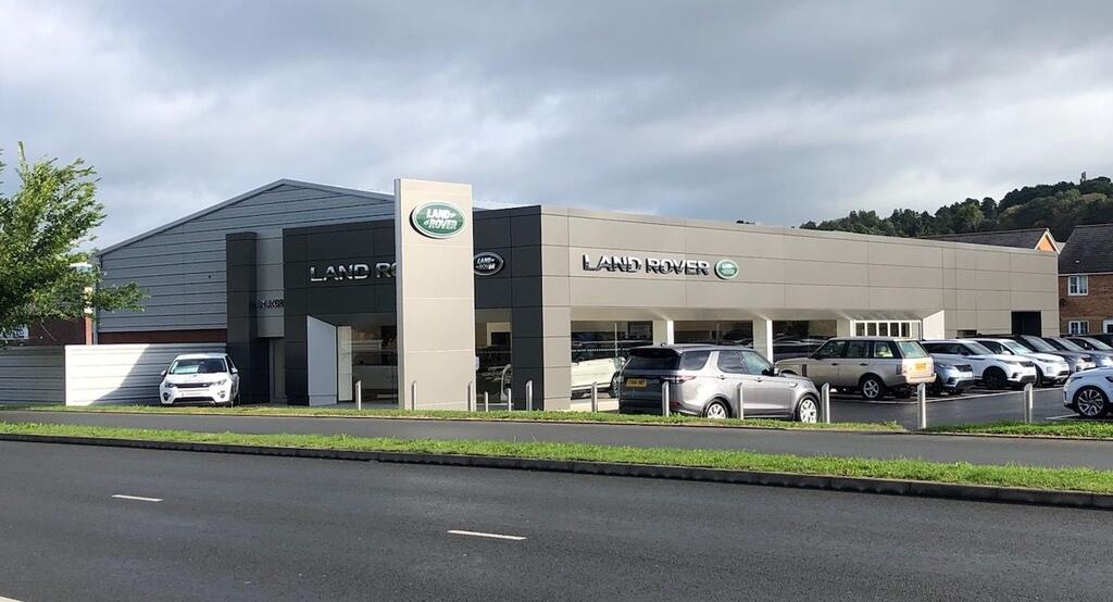 Sinclair Land Rover Aberystwyth Car dealership in Aberystwyth