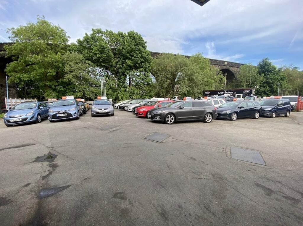 R & J Car Sales Ltd Car dealership in Halifax AutoTrader