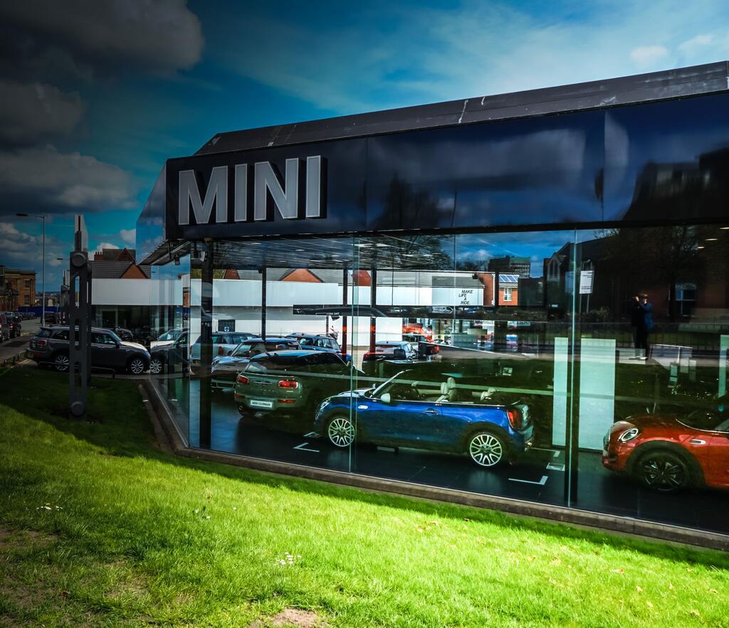 Sytner Mini Sign Sytner Wolverhampton MINI | Car dealership in Wolverhampton | Autotrader