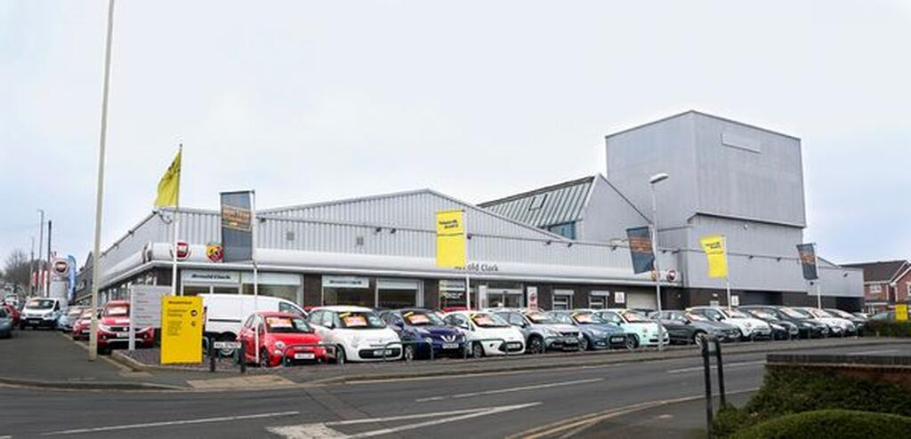 Stourbridge Fiat / Motorstore / Abarth / Geely | Car dealership in