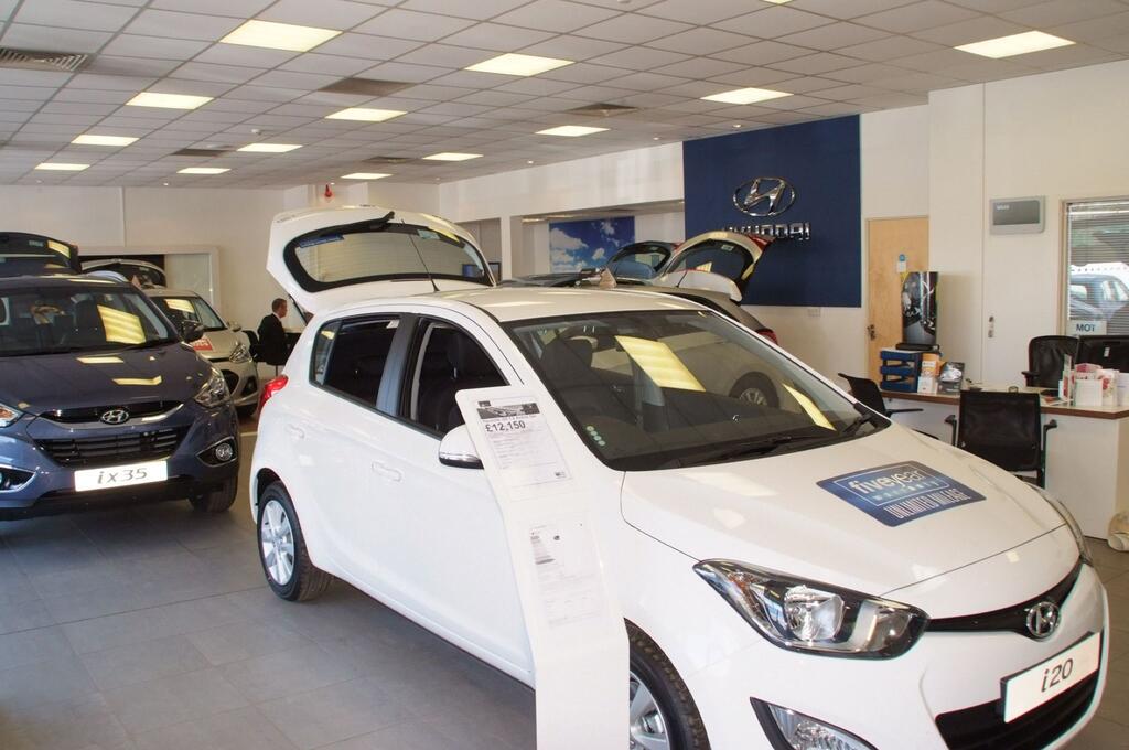 Bristol Street Motors Hyundai Banbury Car dealership in Banbury