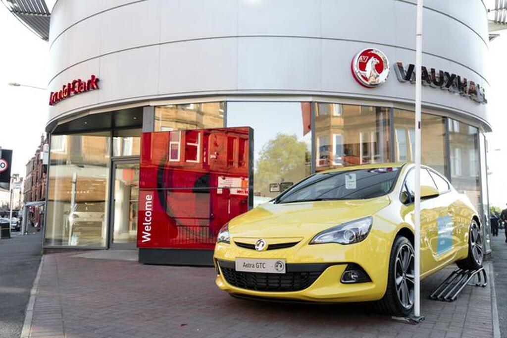 Arnold Clark Vauxhall (Glasgow South) Car dealership in Glasgow