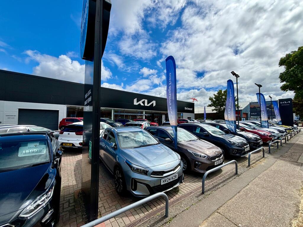 Birchwood Kia Chichester Car dealership in Chichester AutoTrader