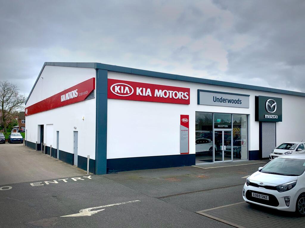 Underwoods Motoring Mazda / Kia Car dealership in Colchester