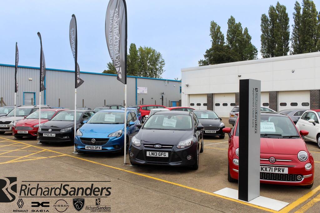 Richard Sanders Used Car Centre Car dealership in Kettering AutoTrader