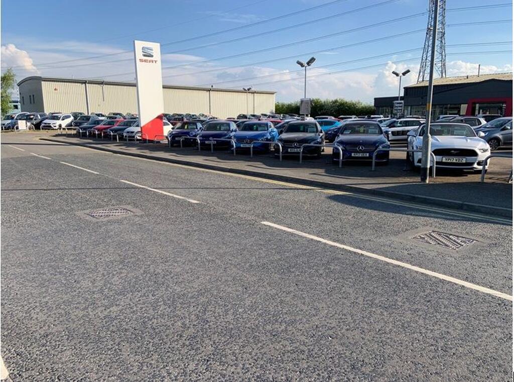 Horton Seat Car dealership in Lincoln AutoTrader