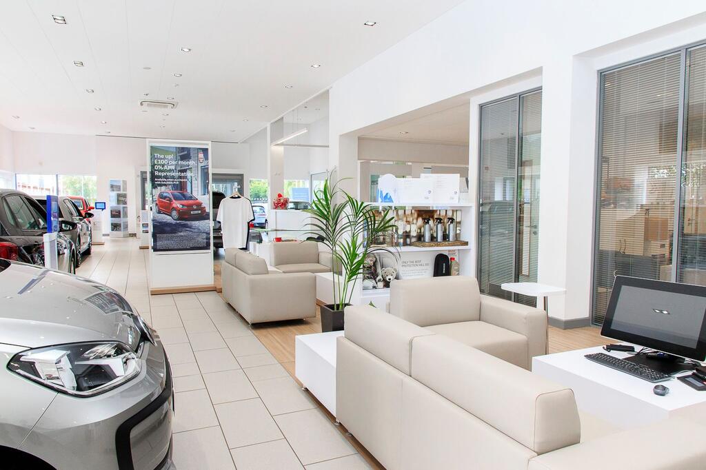 Arnold Clark Volkswagen (Glasgow South) Car dealership in Glasgow