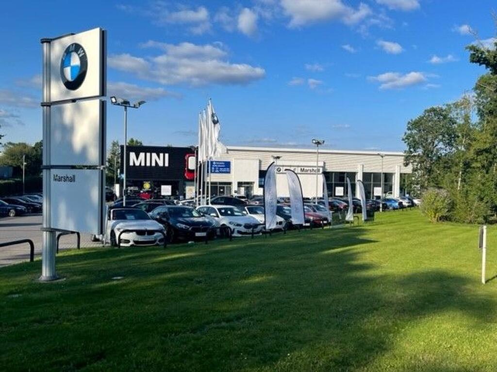 Marshall BMW Hampshire | Car dealership in Hook | AutoTrader