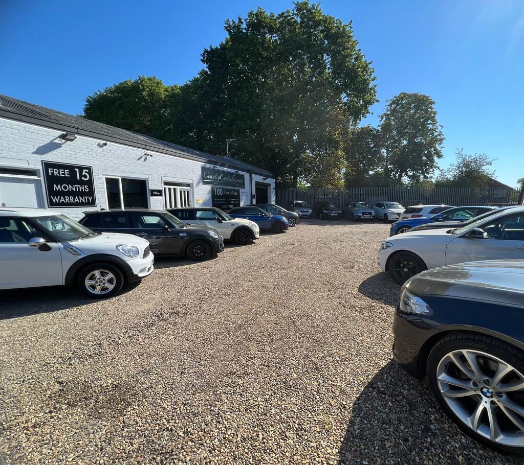 Www.Countrycarsales.Co.Uk Car dealership in Welwyn Garden City