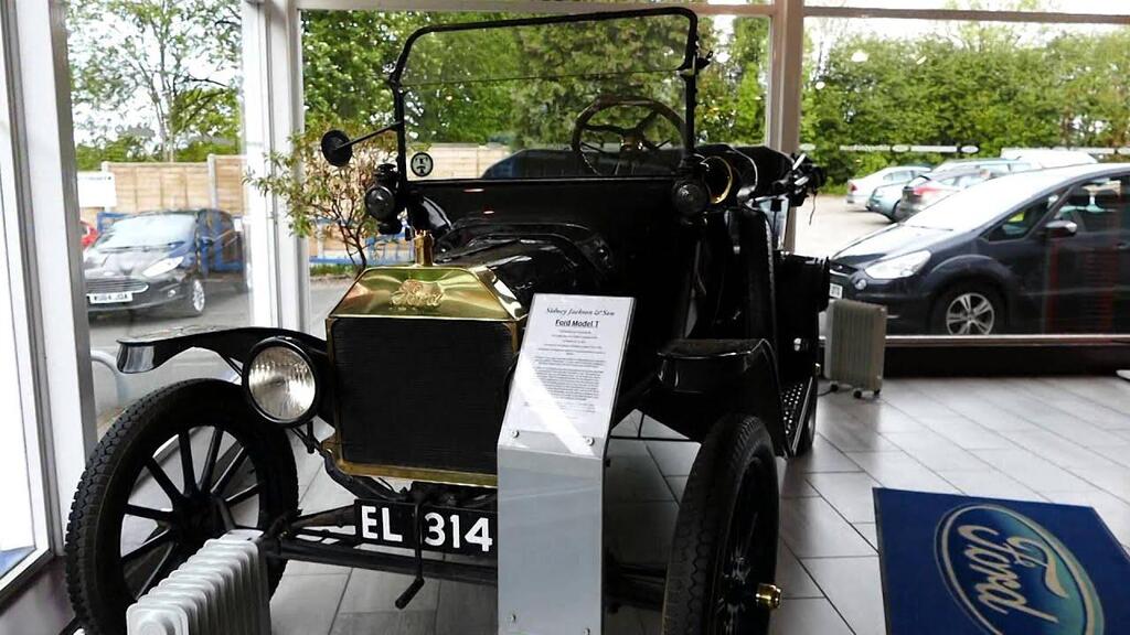 Sidney Jackson & Son Ltd Car dealership in Macclesfield AutoTrader