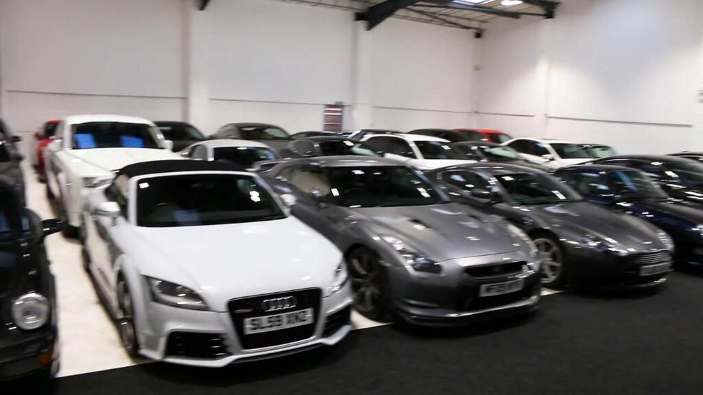 R & W Motor Co (Gb) Ltd | Car dealership in Virginia Water | Autotrader