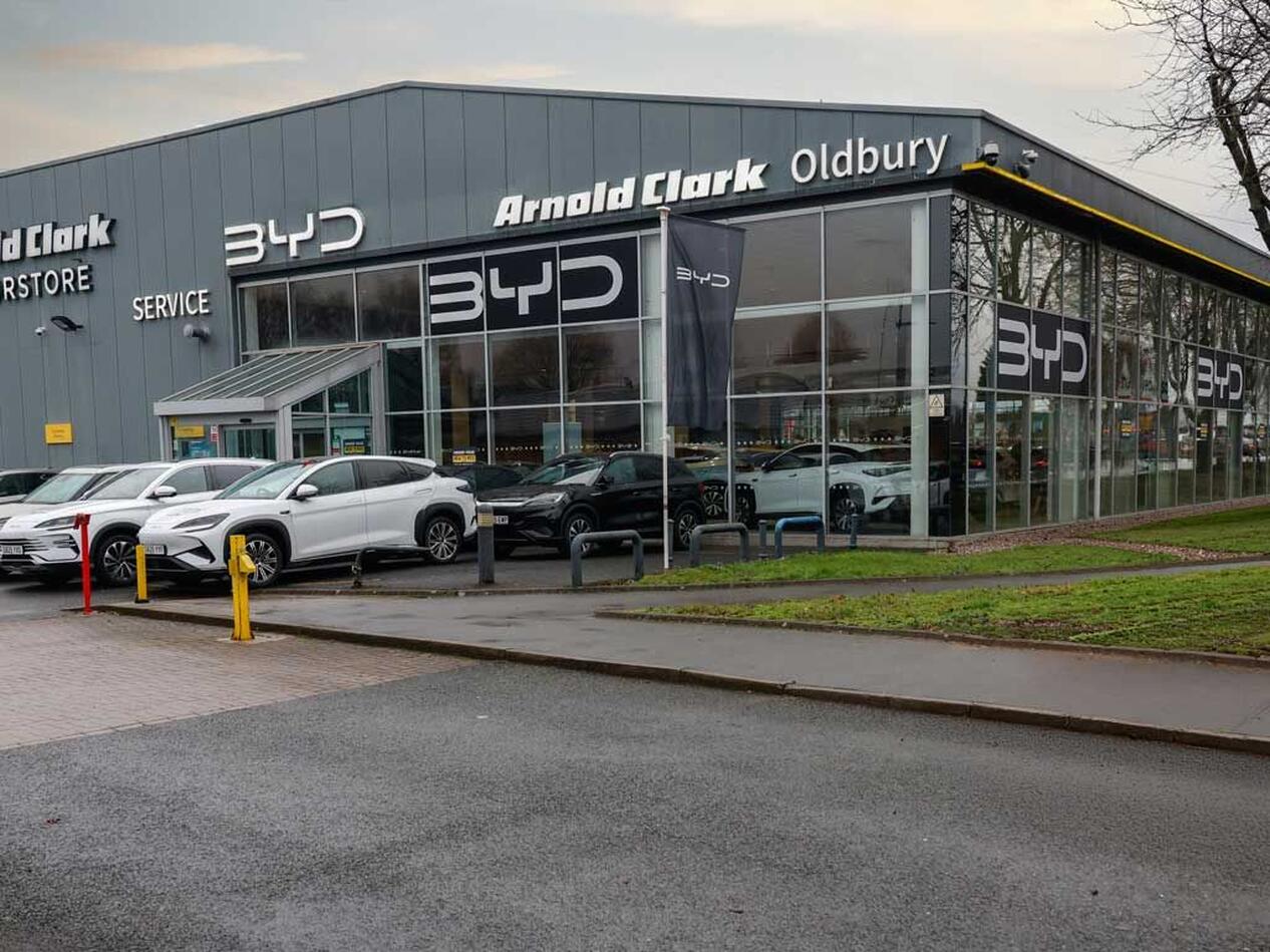 Oldbury Fiat / Motorstore / Jeep / Abarth / BYD | Car dealership in
