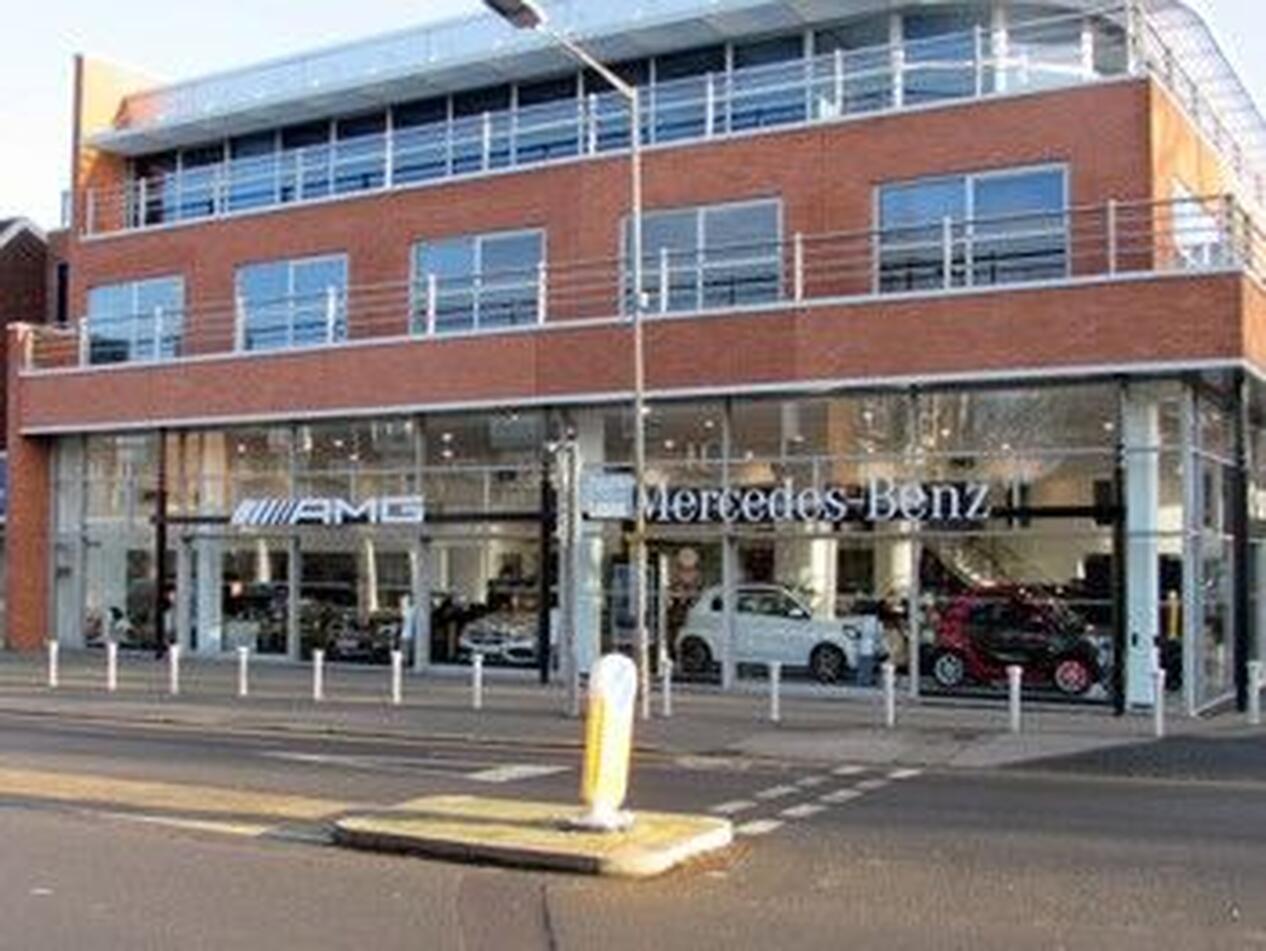Vertu Motors Mercedes Beaconsfield Car dealership in Beaconsfield