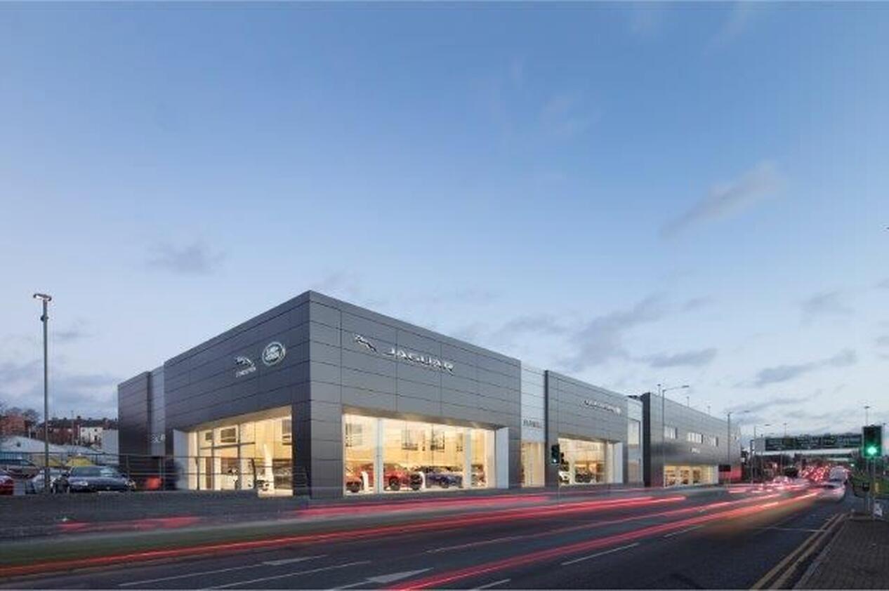 Vertu Motors Land Rover Leeds Car dealership in Leeds AutoTrader