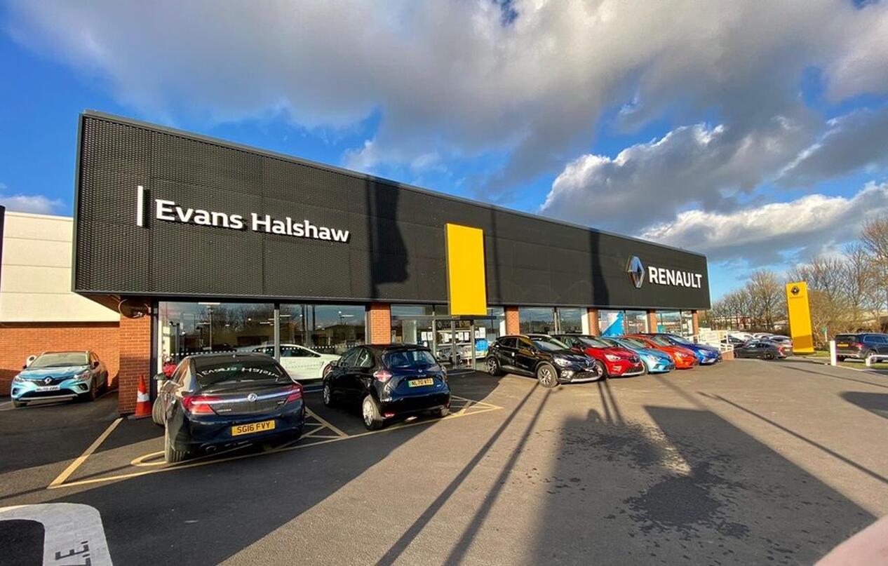 Evans Halshaw Renault Sunderland Car dealership in Sunderland